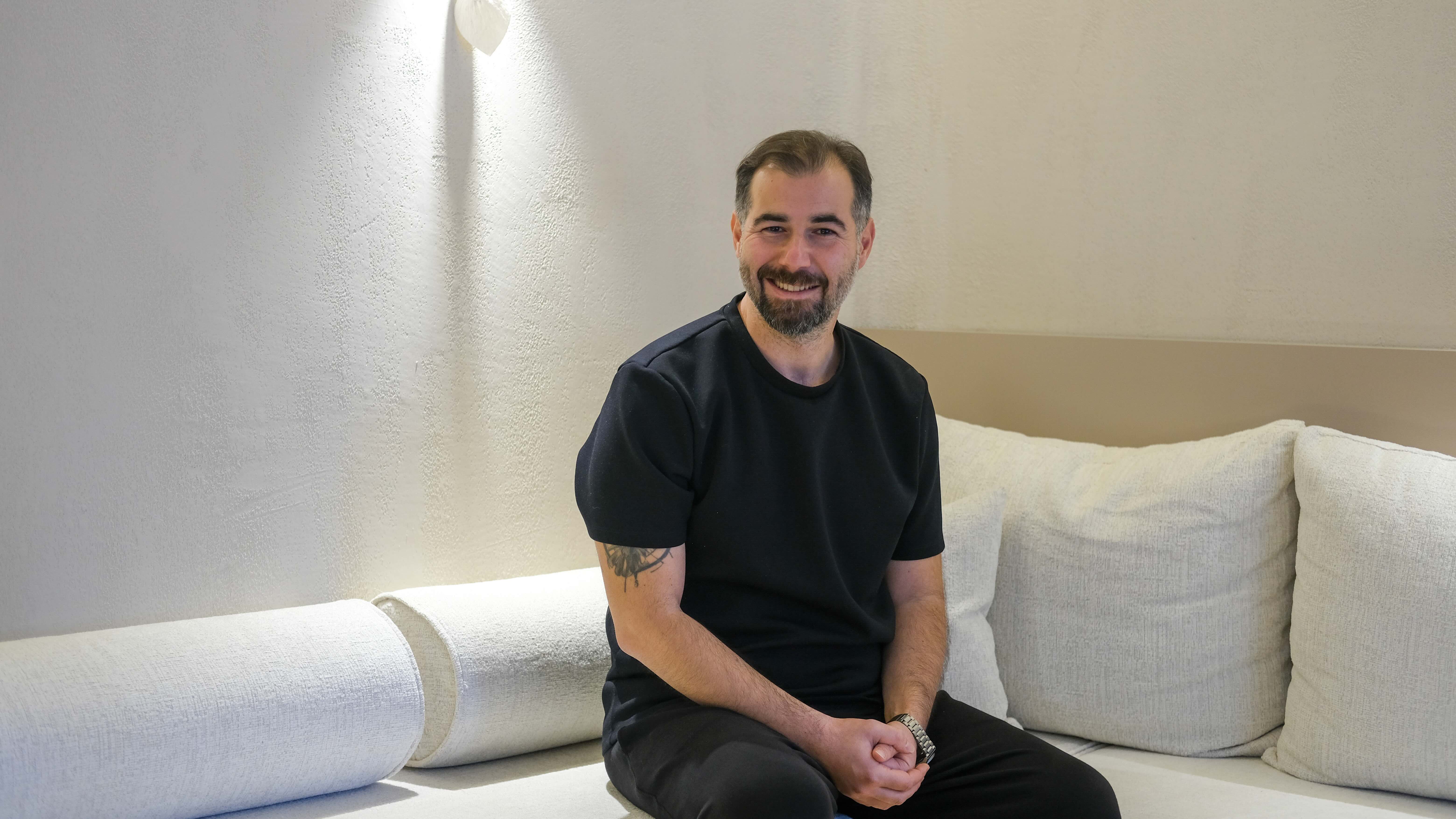 Seçkin Zenginler - Renklerin Frekansıyla Çakra Dengeleme Meditasyonu